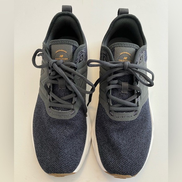 New Balance Fresh Foam SPT V4 Running Shoes 9.5 - Picture 2 of 9